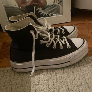 Black platform all star lift hightop converse! Size womens 5.5